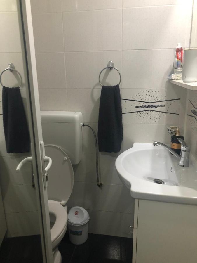 Apartamento Garsoniera Aleea Trandafirilor Băile Herculane Exterior foto