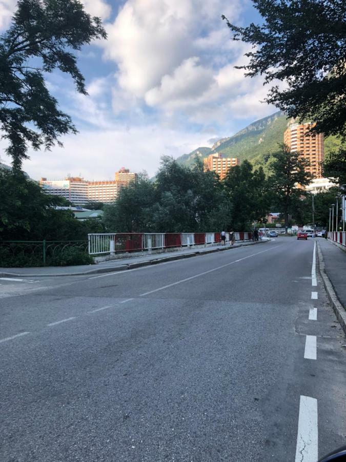 Apartamento Garsoniera Aleea Trandafirilor Băile Herculane Exterior foto